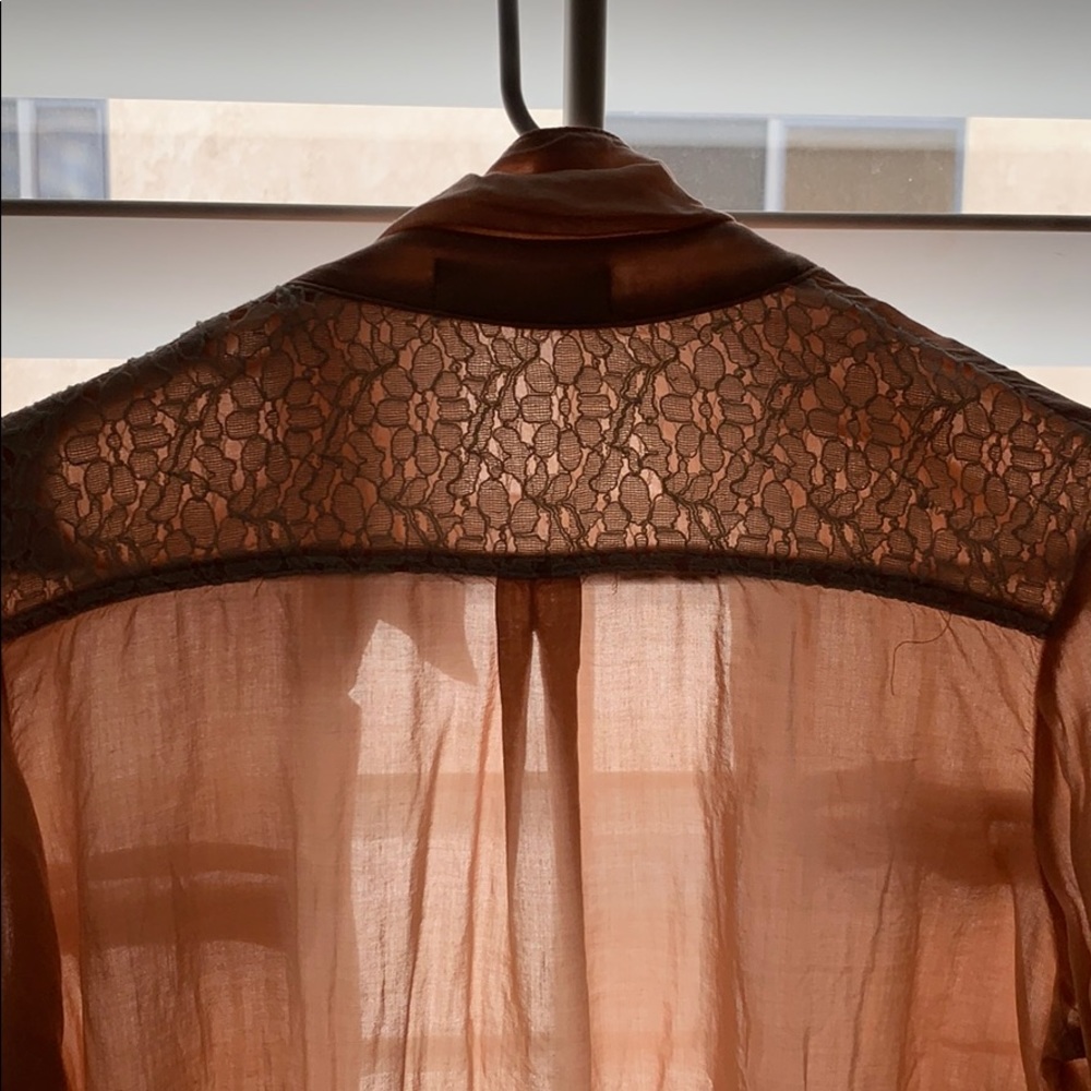 Blouse - Picture 2 of 2